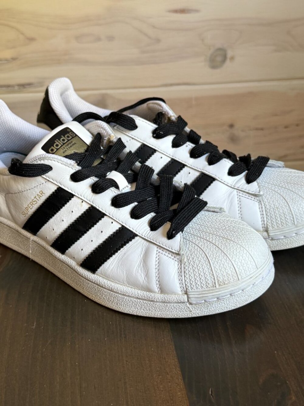 ADIDAS Superstar Footwear White Black Mens 9 Athletic Shoes Gym Shoes
